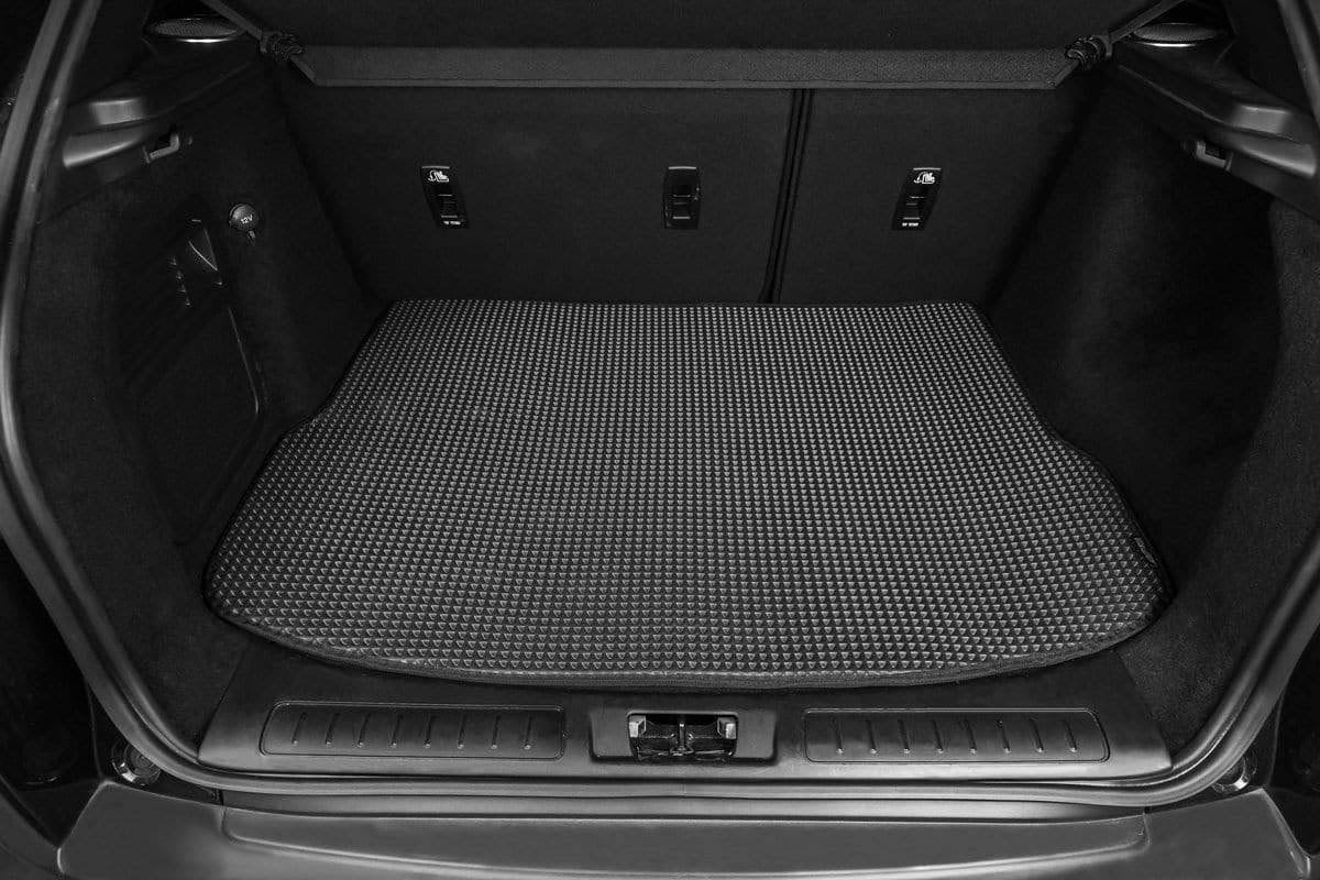 BMW iX (2021-Present) - Image 5